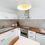 Apartman Le Perregaux By Interhome