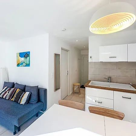 Le Perregaux By Interhome * Le Lavandou