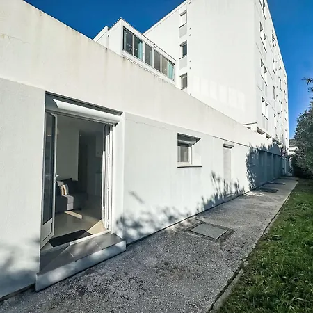 Le Perregaux By Interhome Le Lavandou