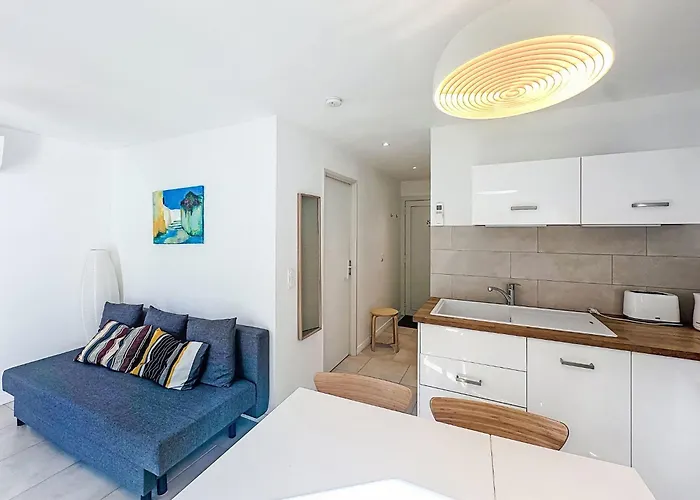 Le Perregaux By Interhome * Le Lavandou